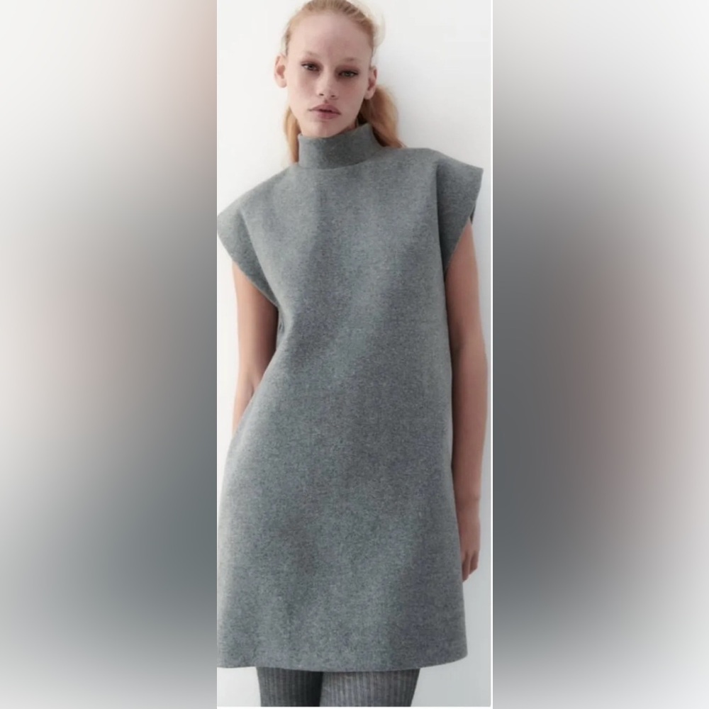 Elegant Gray Sleeveless Dress